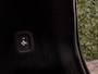 Volvo XC60 T6 AWD Recharge Plus Black Edition | Trekhaak | 360 Camera | Harman Kardon | Adaptieve Cruise Control | Stoelverwarming voor+achter | Stuurwielverwarming | Pilot Assist | BLIS Dode Hoek Detectie | Elektrische voorstoelen geheugen | R-Design Contour stoelen met wit stiksel en bies | Zitting verlenging voorstoelen | Schuifdak | Google Infotainment | 21 Inch | Keyless Drive | Parkeersensoren voor+achter | Privacy Glass | DAB Radio | Apple Carplay/Android Auto | Draadloos telefoon opladen | Volvo On Call met mobiele App functie | Onyx Black Metallic |