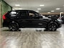 Volvo XC60 T6 AWD Recharge Plus Black Edition | Trekhaak | 360 Camera | Harman Kardon | Adaptieve Cruise Control | Stoelverwarming voor+achter | Stuurwielverwarming | Pilot Assist | BLIS Dode Hoek Detectie | Elektrische voorstoelen geheugen | R-Design Contour stoelen met wit stiksel en bies | Zitting verlenging voorstoelen | Schuifdak | Google Infotainment | 21 Inch | Keyless Drive | Parkeersensoren voor+achter | Privacy Glass | DAB Radio | Apple Carplay/Android Auto | Draadloos telefoon opladen | Volvo On Call met mobiele App functie | Onyx Black Metallic |