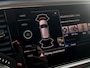 Volkswagen T-Roc 1.0 TSI Style | Panoramadak | Apple Carplay | Camera | Climate Control | Full LED | Adap. Cruise