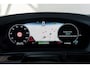 Porsche Cayenne Coupé E-Hybrid l PTS Malachite Green l Porsche Exclusive interieur