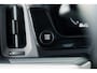 Porsche Cayenne Coupé E-Hybrid l PTS Malachite Green l Porsche Exclusive interieur