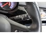 Opel Corsa 1.0 Turbo Color Edition | Camera | Parkeersensoren | Stoel & Stuurverwarming | Bluetooth | DAB | Lichtmetalen velgen |