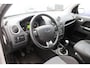 Ford Fusion 1.4-16V Futura nette MPV met airco