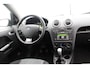 Ford Fusion 1.4-16V Futura nette MPV met airco