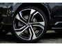 Volvo XC90 2.0 T8 Recharge AWD Ultimate Dark | Trekhaak | SOH 95% | Bowers & Wilkins | Luchtvering | 360 camera | 22” | Massage stoelen |