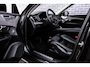 Volvo XC90 2.0 T8 Recharge AWD Ultimate Dark | Trekhaak | SOH 95% | Bowers & Wilkins | Luchtvering | 360 camera | 22” | Massage stoelen |