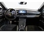 Abarth 600e Scorpionissima 54 kWh | SOH 97% | Tot 8 Jaar Garantie | Winter Pack | Sound Pack | 20 Inch Lichtmetalen velgen | Camera | Navigatie | Parkeersensoren |