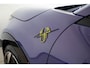 Abarth 600e Scorpionissima 54 kWh | SOH 97% | Tot 8 Jaar Garantie | Winter Pack | Sound Pack | 20 Inch Lichtmetalen velgen | Camera | Navigatie | Parkeersensoren |