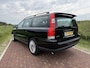 Volvo V70 2.4 Momentum volledig dealer onderhouden