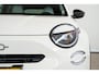Fiat 600 1.2 145PK Hybrid La Prima | Tot 8 Jaar Garantie | Kunstlederen Bekleding | Camera | Climate Controle | Navigatie | Stoelverwarming | Keyless | Apple Caplay & Android Auto |