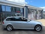 BMW 3-Serie Touring 320i Business Line | Clima | Cruise | Navi | Automaat