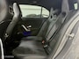 Mercedes-Benz A-klasse 200 AMG | Pano | Beam | Memory | 19" | ACC | Sfeer | Leer/Alca. | Keyless | DYNAMIC