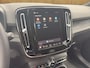 Volvo EX40 185 kW Single Motor Extended Range RWD Plus Black Edition | BLIS | 360 Camera | Stoel + Stuur Verwarming | Harman Kardon | Keyless Start / Entry |
