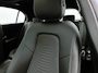 Mercedes-Benz A-klasse 180 Business Solution | Panoramadak | Led koplampen | Stoelverwarming | Parkeerpakket met achteruitrijcamera. Inclusief 24 maanden MB Certified garantie voor Europa.