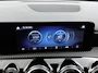 Mercedes-Benz A-klasse 180 Business Solution | Panoramadak | Led koplampen | Stoelverwarming | Parkeerpakket met achteruitrijcamera. Inclusief 24 maanden MB Certified garantie voor Europa.