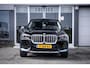 BMW iX1 xDrive30 Launch Edition 67 kWh Camera|Leder|NL-auto|1e-eig.|Dealeronderhouden