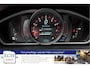 Volvo V40 Cross Country 2.5 T5 5-cilinder, AUT. Summum, Leer, Adaptieve CC, 18 inch