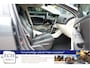 Volvo V40 Cross Country 2.5 T5 5-cilinder, AUT. Summum, Leer, Adaptieve CC, 18 inch