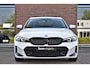 BMW 3-Serie 330e xDrive M-Sport Pro Pano M-zetels ACC HUD 19inch El-klep