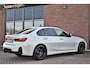 BMW 3-Serie 330e xDrive M-Sport Pro Pano M-zetels ACC HUD 19inch El-klep
