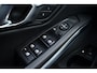 BMW 3-Serie 330e xDrive M-Sport Pro Pano M-zetels ACC HUD 19inch El-klep