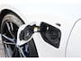 BMW 3-Serie 330e xDrive M-Sport Pro Pano M-zetels ACC HUD 19inch El-klep