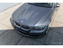 BMW 3-Serie Touring 325i Executive | Memory Seats | Adaptive Xenon | PDC | Navi