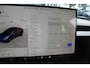 Tesla Model 3 RWD 60 kWh / Autopilot 4 / 4season banden / Panoramadak / Camera / Leder / 18'' / Navigatie / Stoelverwarming