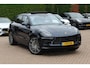 Porsche Macan 2.9 Turbo / Panoramadak / 360Camera / Standkachel / Luchtvering / Adaptieve Stoelen / Keyless / 21'' / Matrix LED / Bose / Sportdesign / Ventilatie+Verwarming / Dodehoek / DAB / ACC