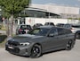 BMW 3-Serie Touring 330e xDrive 292pk M-Sport+Pro Schaalstoelen Dravit Pano Trekhaak 19-inch