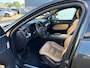 Volvo XC60 2.0 T5 AWD Momentum | Lichtmetalen Velgen 20 inch | Lederen Bekleding | Stoelverwarming | Parkeersensoren | Elektrische Achterklep | LED Koplampen | Navigatie | Apple Carplay | Android Auto