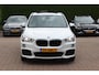 BMW X1 xDrive20i High Exe. M Sport 70.615 km! / Panoramadak / Camera / Head-up / Leder / Navigatie / 18'' / Stuur+Stoelverwarming / Cruise Control