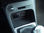 Renault Captur 0.9 TCe Intens 90pk (2017) | Navi Full-Map | CarPlay | Dodehoekdetectie | Parkeerassistent | LED | Two-tone
