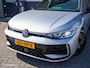 Volkswagen Passat Variant 1.5 eTSI R-Line Massage|PANO|Trekh