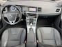 Volvo V60 1.6 T3 R-DESIGN | NL-AUTO! | DEALER OH! | NAVI!