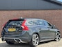 Volvo V60 1.6 T3 R-DESIGN | NL-AUTO! | DEALER OH! | NAVI!