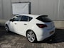 Opel Astra 1.4 Turbo 140pk Sport 2011 / Camera / groot Navigatie / Trekhaak / Xenon / NAP