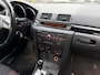 Mazda 3 1.6 Touring | Airco | Elekt. Ramen | Radio / CD | Trekhaak | PDC | APK tot 23-07-2027!