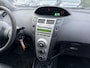 Toyota Yaris 1.0 VVTi Terra | Elekt. Ramen | Radio / CD | Stuurbekrachtiging | Nieuwe APK!
