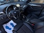 BMW X1 SDrive18i High Executive/SportStoelen+LED+Trekhaak