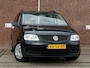 Volkswagen Touran 1.6-16V FSI Highline |Clima |CruiseC |Nieuwe APK