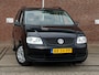 Volkswagen Touran 1.6-16V FSI Highline |Clima |CruiseC |Nieuwe APK