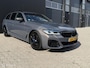 BMW 5-Serie Touring 530e Touring M-pakket/Laser/Trekhaak/headup/Alvit Grau
