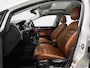 Volkswagen Golf 1.5 TSI Highline Business R-Line|PANO|LED|LEDER|CARPLAY|GOED ONDERHOUDEN|