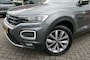 Volkswagen T-Roc 1.5 TSI SPORT BUSINESS  AUTOMAAT  150 PK  NAVI/TREKHAAK/CAMERA