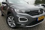 Volkswagen T-Roc 1.5 TSI SPORT BUSINESS  AUTOMAAT  150 PK  NAVI/TREKHAAK/CAMERA