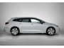 Toyota Corolla Touring Sports Hybrid 140 Dynamic | NL dealeronderhouden | Special Deal | Parkeersensoren voor+achter | Stoelverwarming | Draadloze telefoonlader | Apple CarPlay/Android Auto | Cruise Control Adaptive |  L&P deal/ Harm