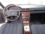 Mercedes-Benz 200-Serie 200-500 (W124) 230 E Smetteloze auto met slechts 73906 KM !! Automaat + Airco
