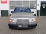 Mercedes-Benz 200-Serie 200-500 (W124) 230 E Smetteloze auto met slechts 73906 KM !! Automaat + Airco