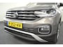 Volkswagen T-Cross 1.5 TSI 150PK 7-DSG Style Team Navi / Carplay / Camera / Stoelver. / Afn Trekhaak /